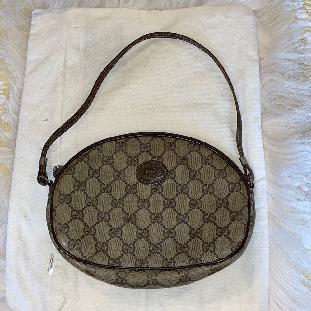 VINTAGE GUCCI SMALL SHOULDER BAG
